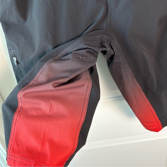 ZOIC Men’s The One Graphic MTB Short size XL mountain bike shorts - Picture 3 of 5